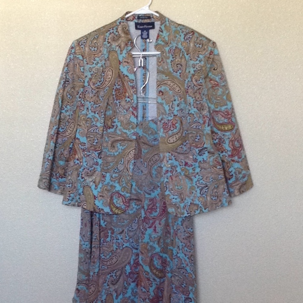 Evan-Picone jacket size 16 and skirt size 12.